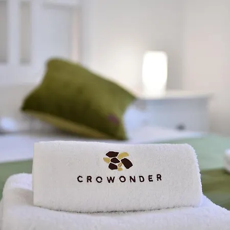Vila Crowonder Harbor Villa- Luxury Wellness With Heated Pool And Jacuzzi!