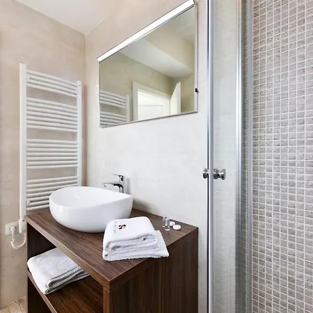 Crowonder Harbor Villa- Luxury Wellness With Heated Pool And Jacuzzi! Vila Bibinje